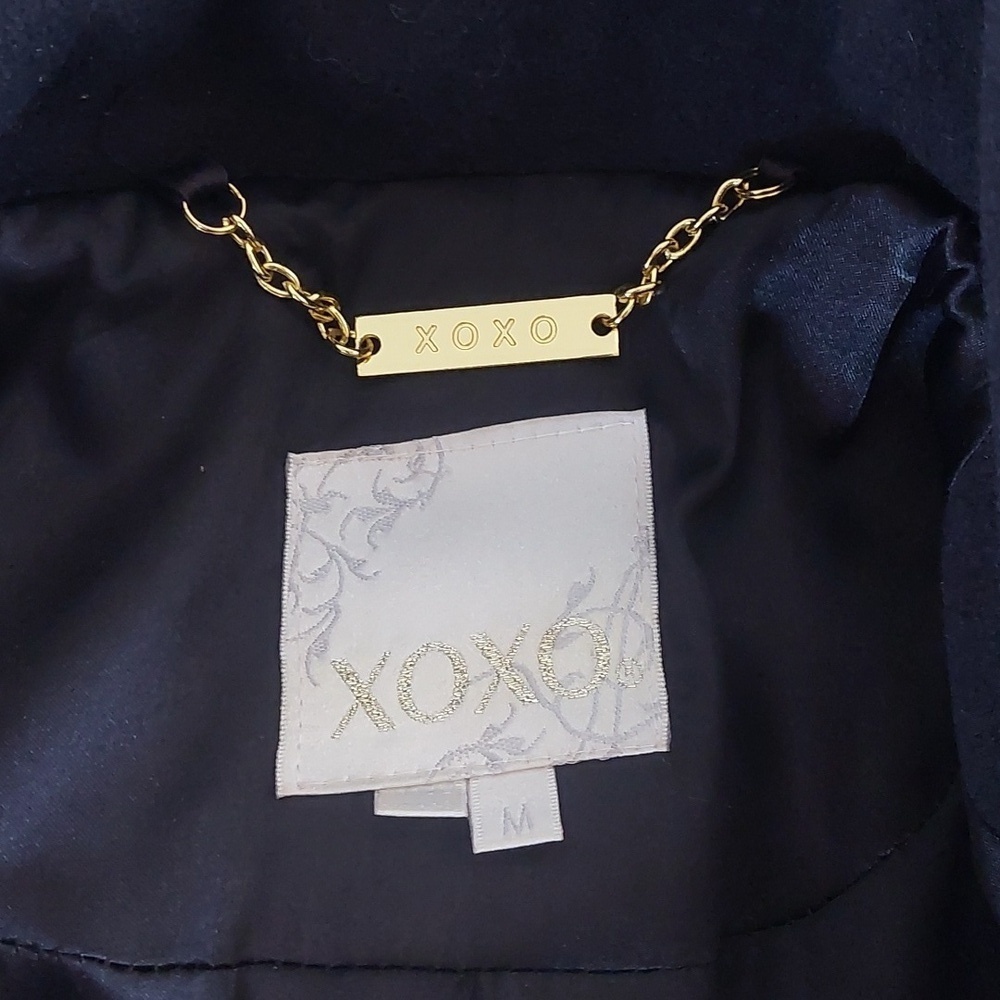 XOXO Gothic Coat - Picture 6 of 7